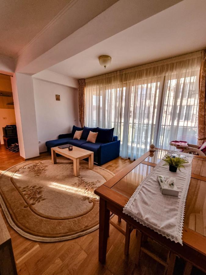 Hella Apartament Mamaia-Nord Năvodari Exteriör bild