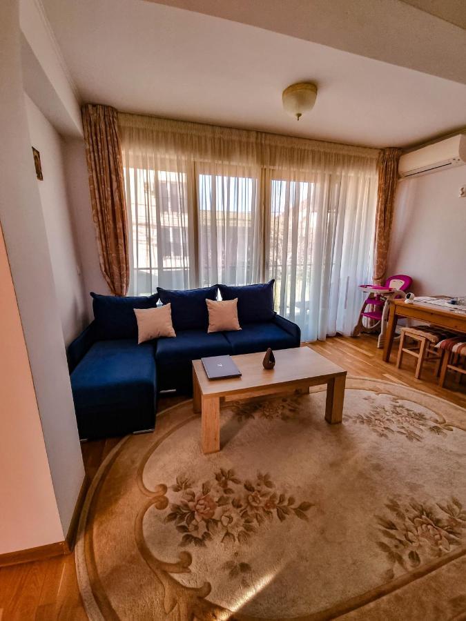 Hella Apartament Mamaia-Nord Năvodari Exteriör bild