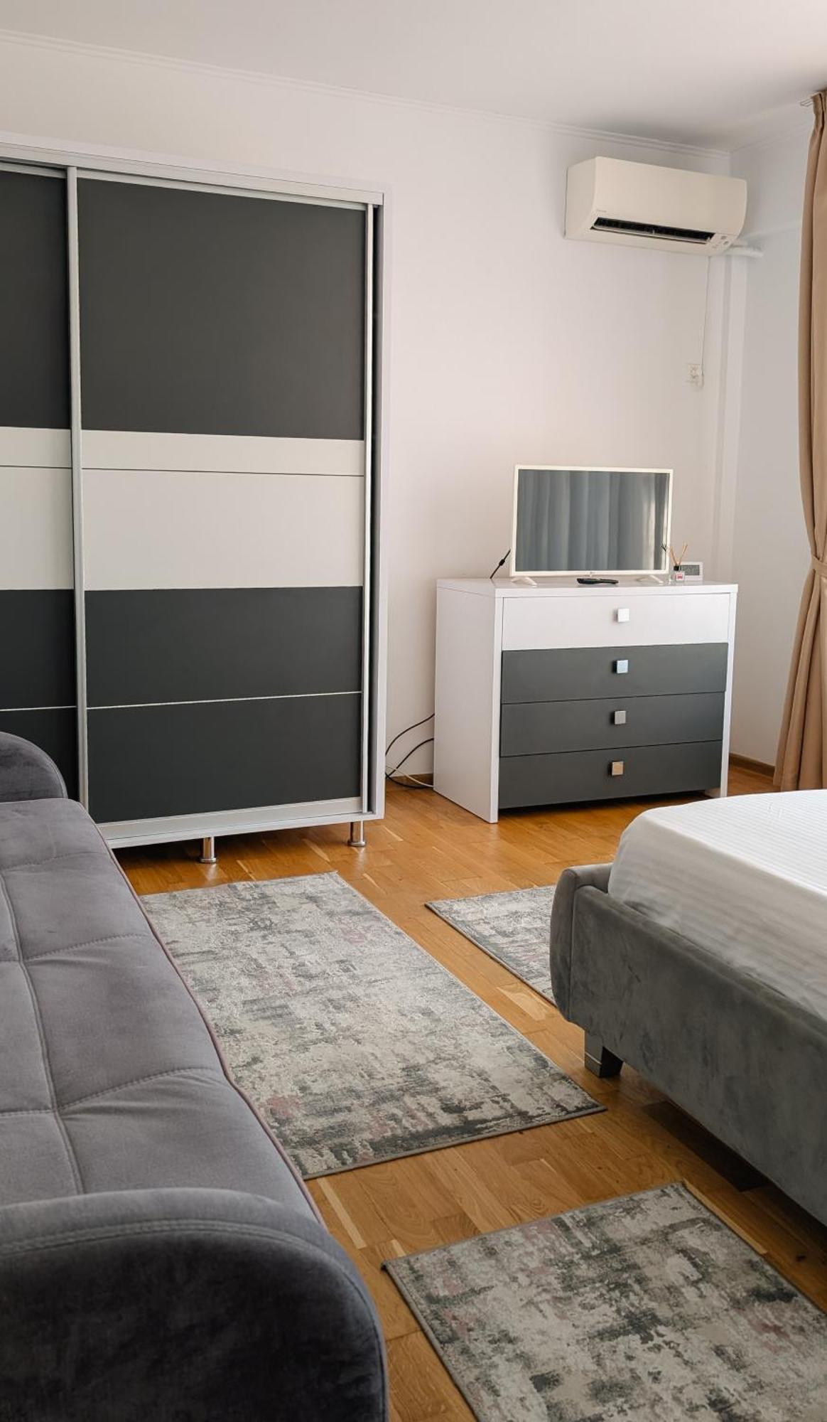 Hella Apartament Mamaia-Nord Năvodari Exteriör bild