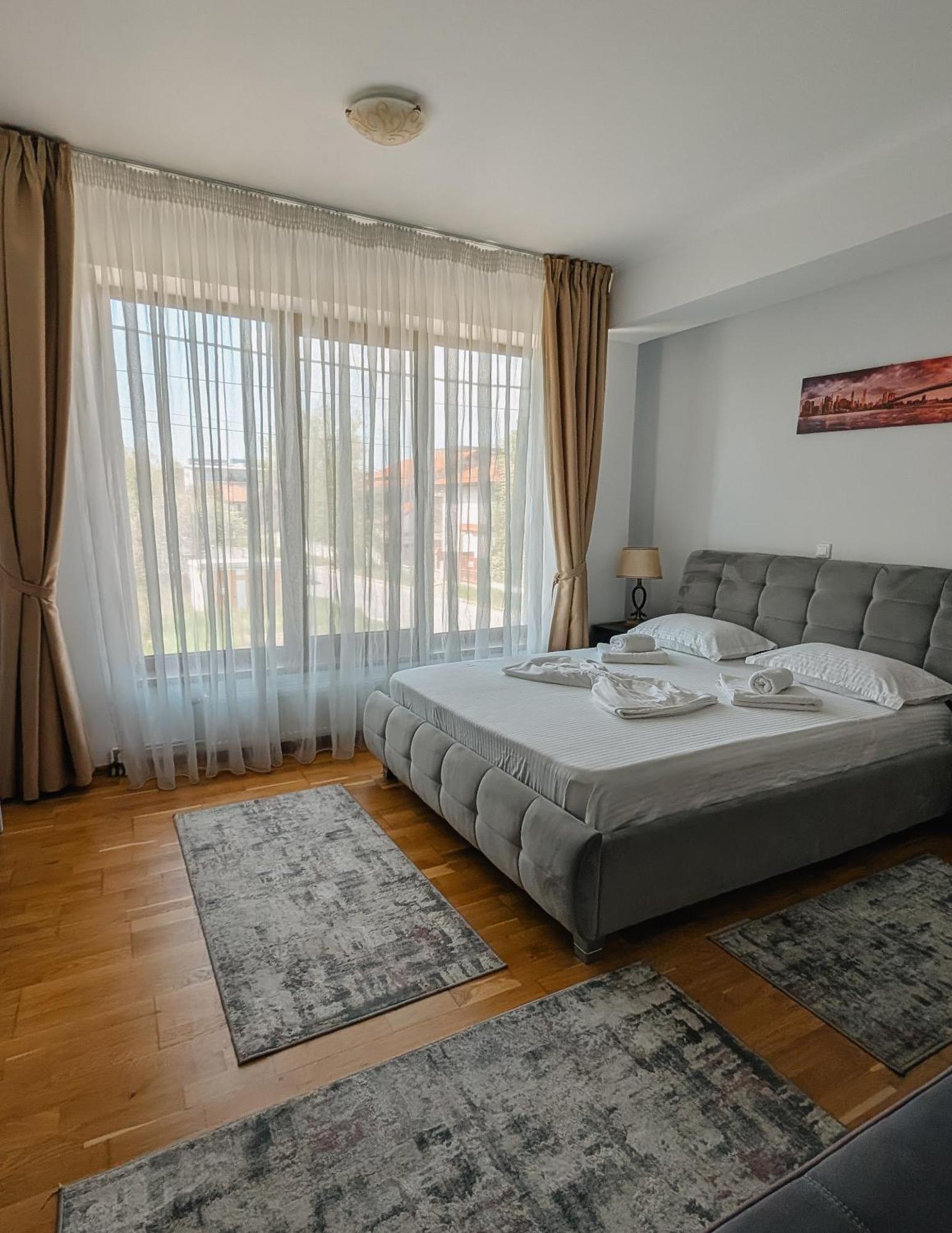 Hella Apartament Mamaia-Nord Năvodari Exteriör bild