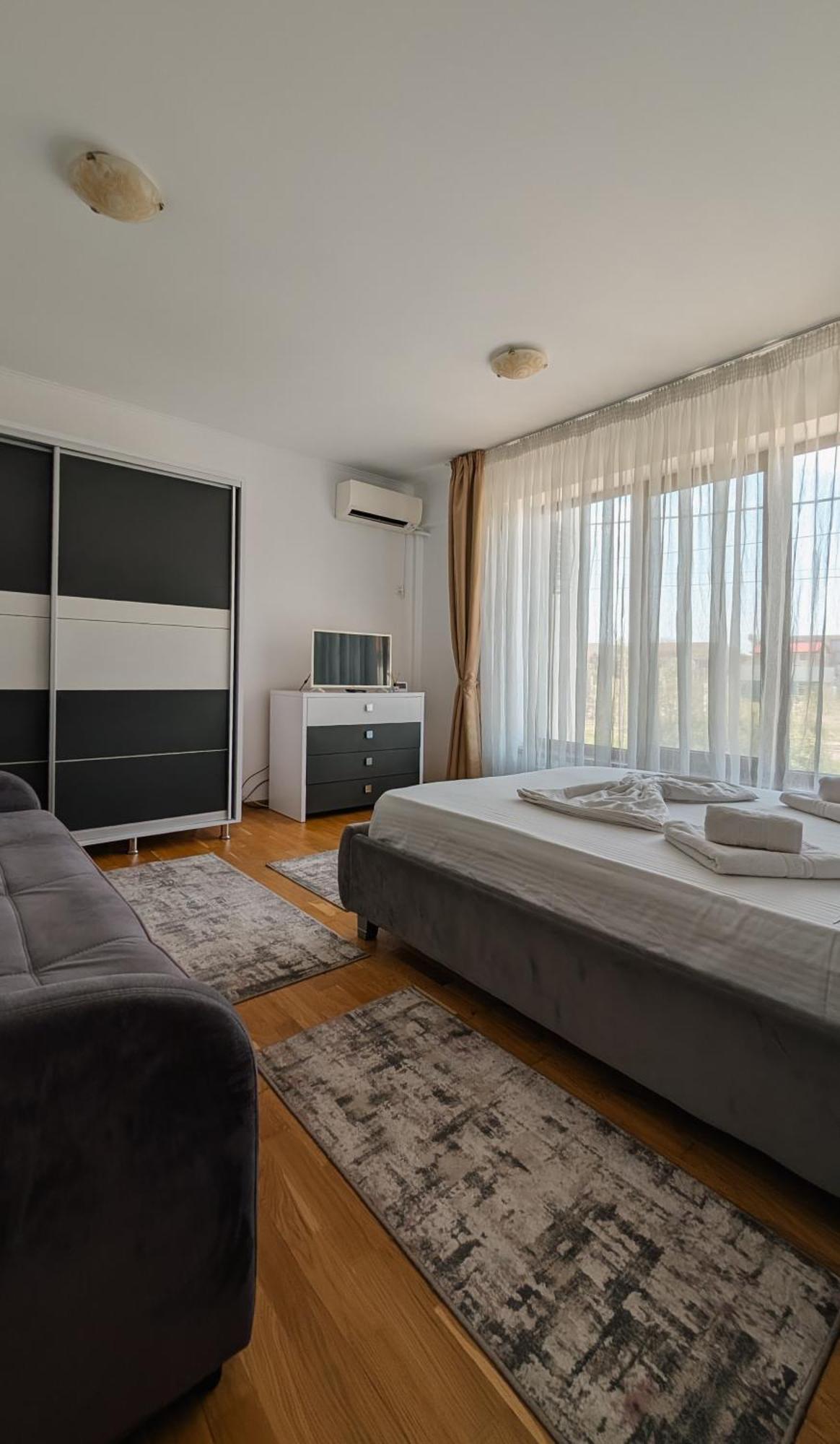 Hella Apartament Mamaia-Nord Năvodari Exteriör bild